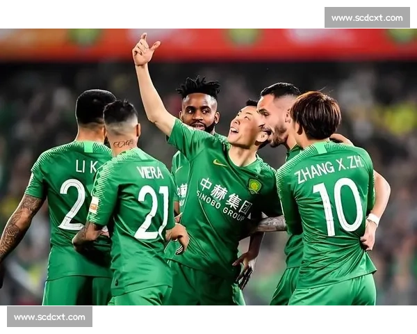 上港 3-1 力克河南止颓势 4 分紧追申花国安争冠悬念升级 上港 3-1 力克河南止颓势 4 分紧追申花国安争冠悬念升级